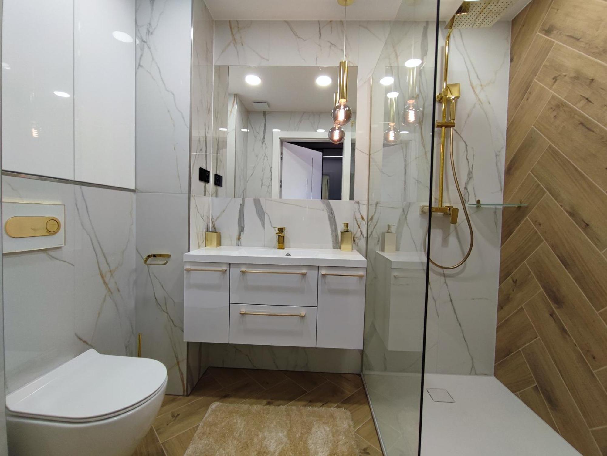 Apartament Z Jacuzzi Na Wylacznosc Dolina Baryczy Zmigrod 外观 照片