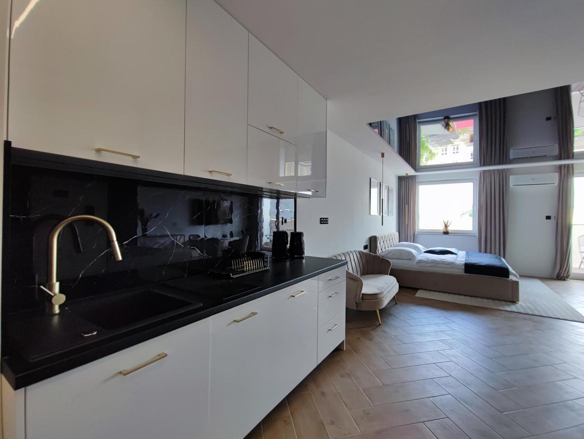 Apartament Z Jacuzzi Na Wylacznosc Dolina Baryczy Zmigrod 外观 照片